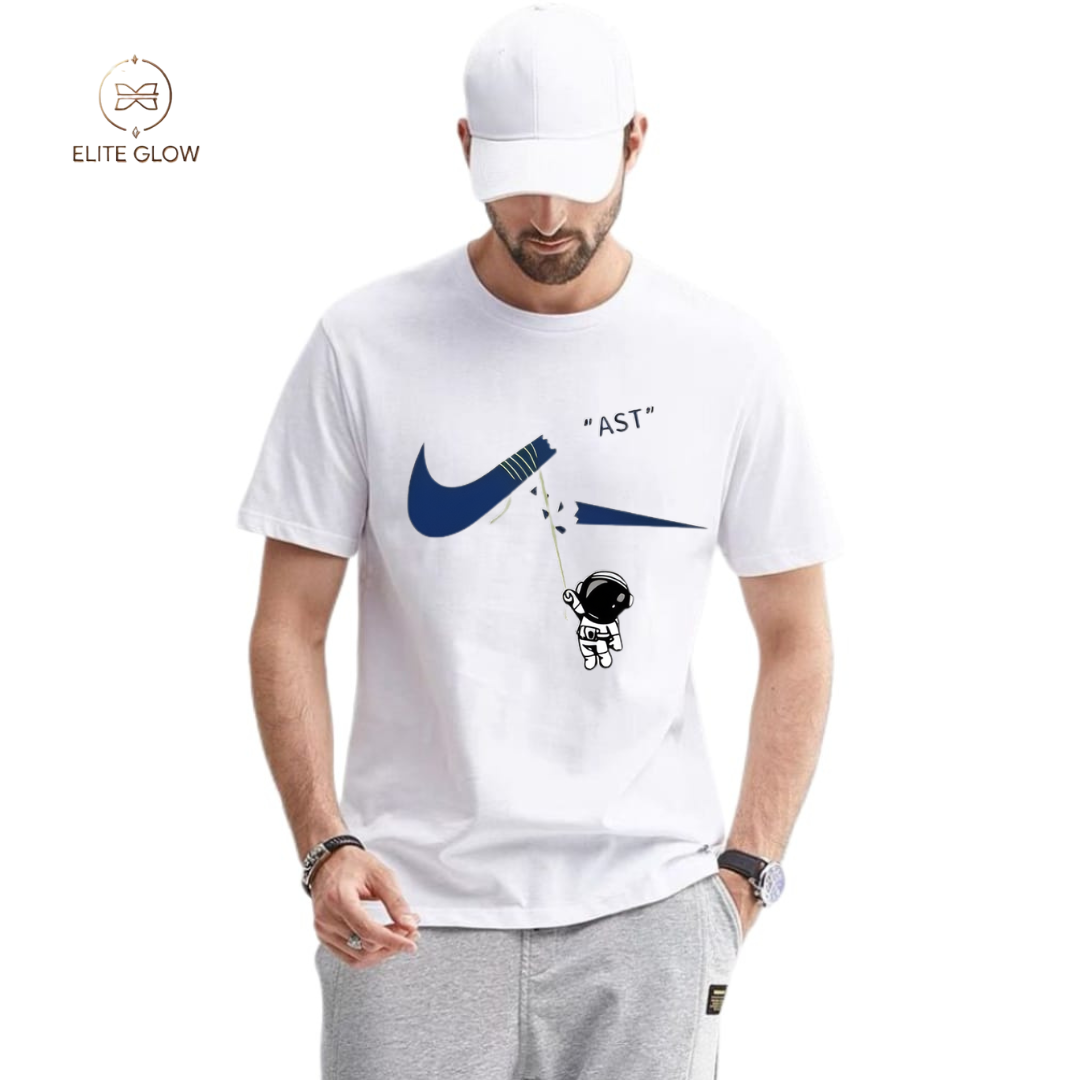 Nike Astronaut Style Premium T-Shirt – Bold Space-Inspired Comfort